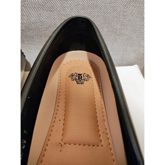 Royal Black Leather Fashion Loafers Adam Style Like New Size 7